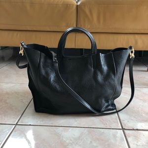 Banana republic pebble leather crossbody bag